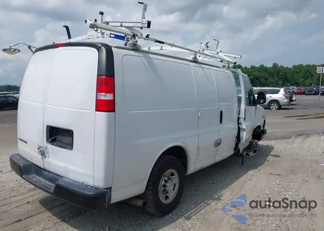 2020 Chevrolet Express Cargo Rwd 3500 Regular Wheelbase Wt из США, поврежденный, VIN 1GCZGGFG5L1170272